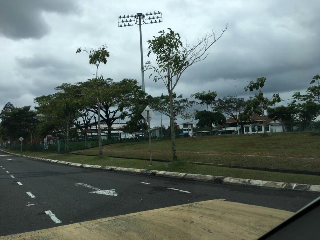 Sandakan Spacious And Comfortable Pool View Condo מראה חיצוני תמונה